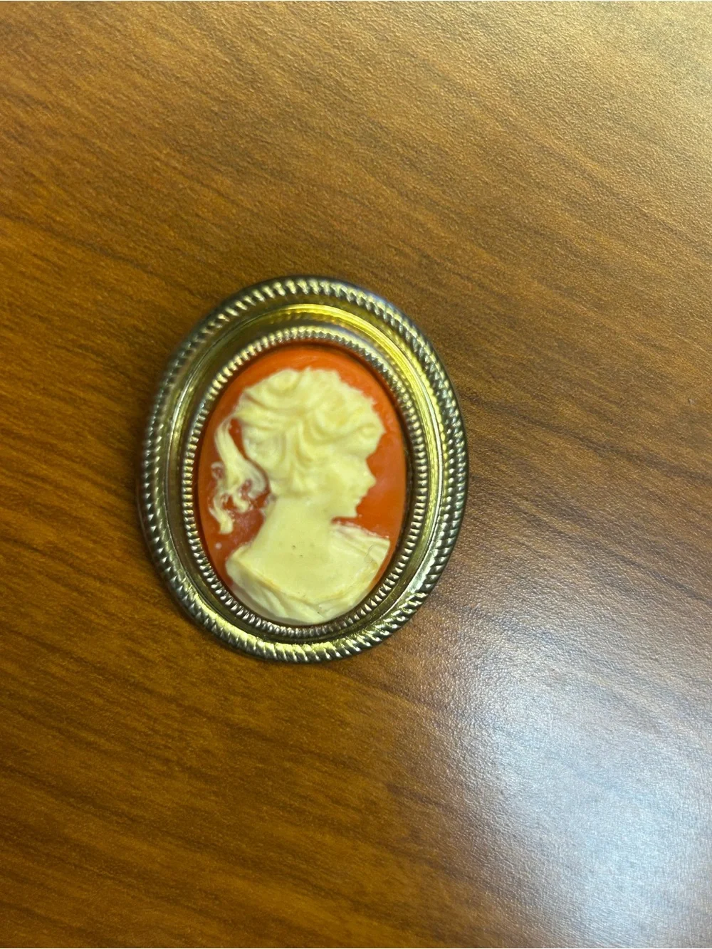 Victorian-style Cameo Brooch in Resin Coral and Cream